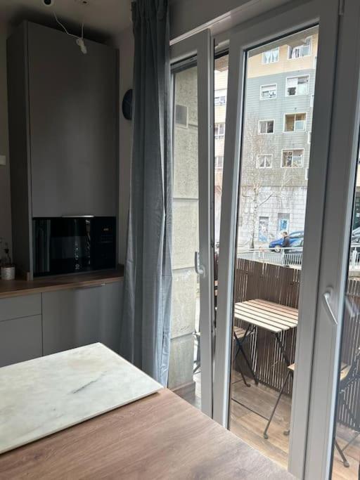 Piso Deluxe Con Balcon Cerca Del Casco Viejo Leilighet Bilbao Eksteriør bilde